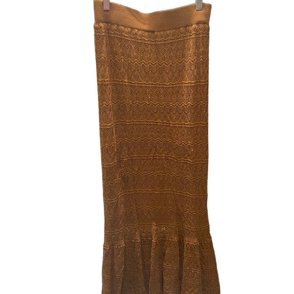 NWOT House of Harlow x Revolve 2 Piece Set Crochet Knit Top + Maxi Skirt Brown S - Picture 4 of 8